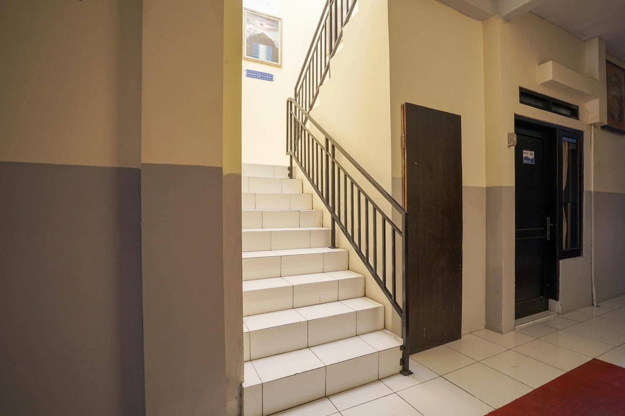 Kejayan Hotel O Seturan Near Hartono Mall Yogyakarta Formerly Maleo Kostel מראה חיצוני תמונה
