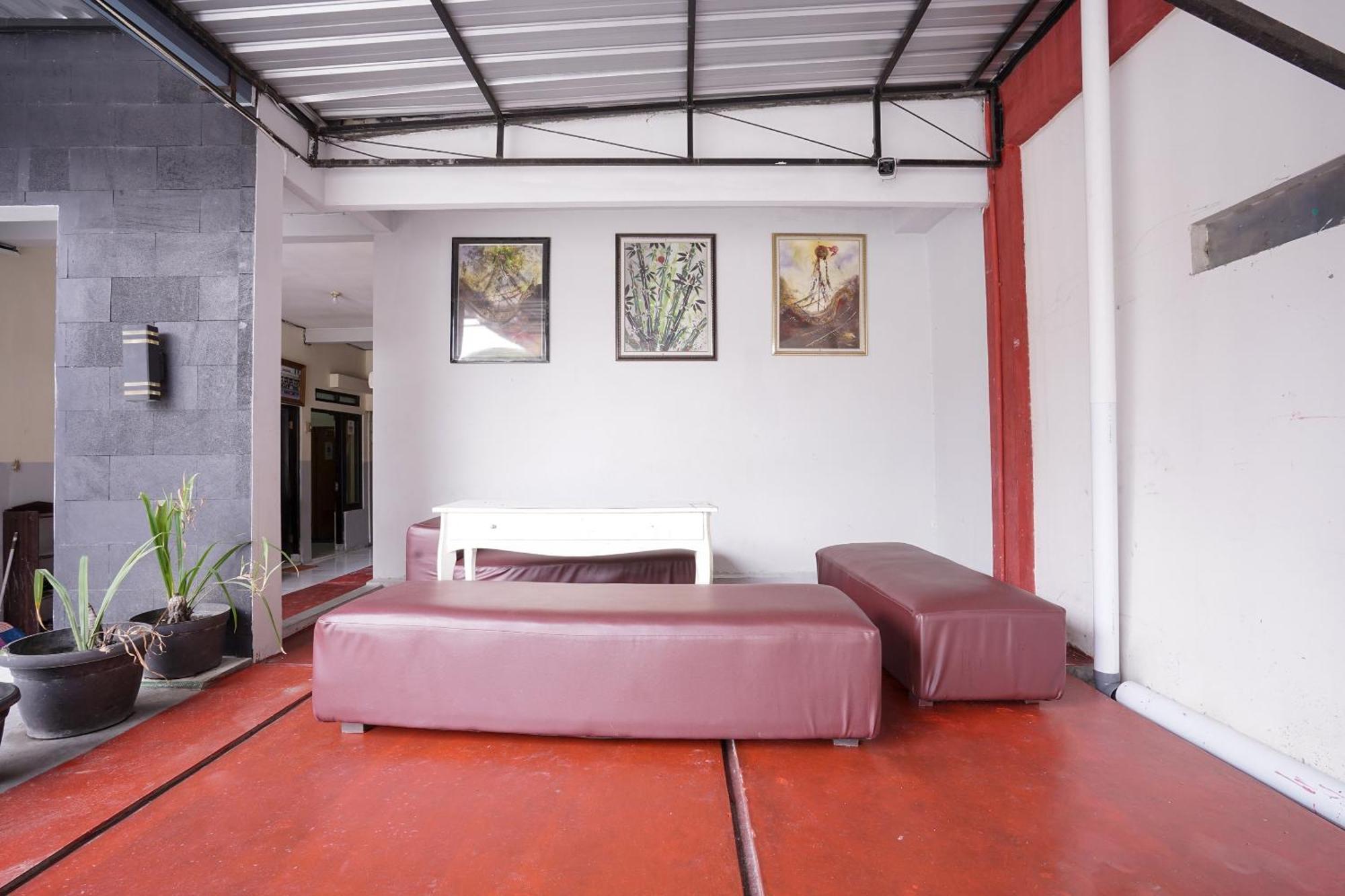 Kejayan Hotel O Seturan Near Hartono Mall Yogyakarta Formerly Maleo Kostel מראה חיצוני תמונה